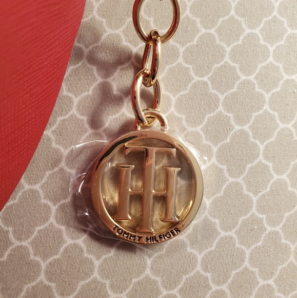 Tommy Hilfiger Red Crossbody Purse - Picture 2 of 4